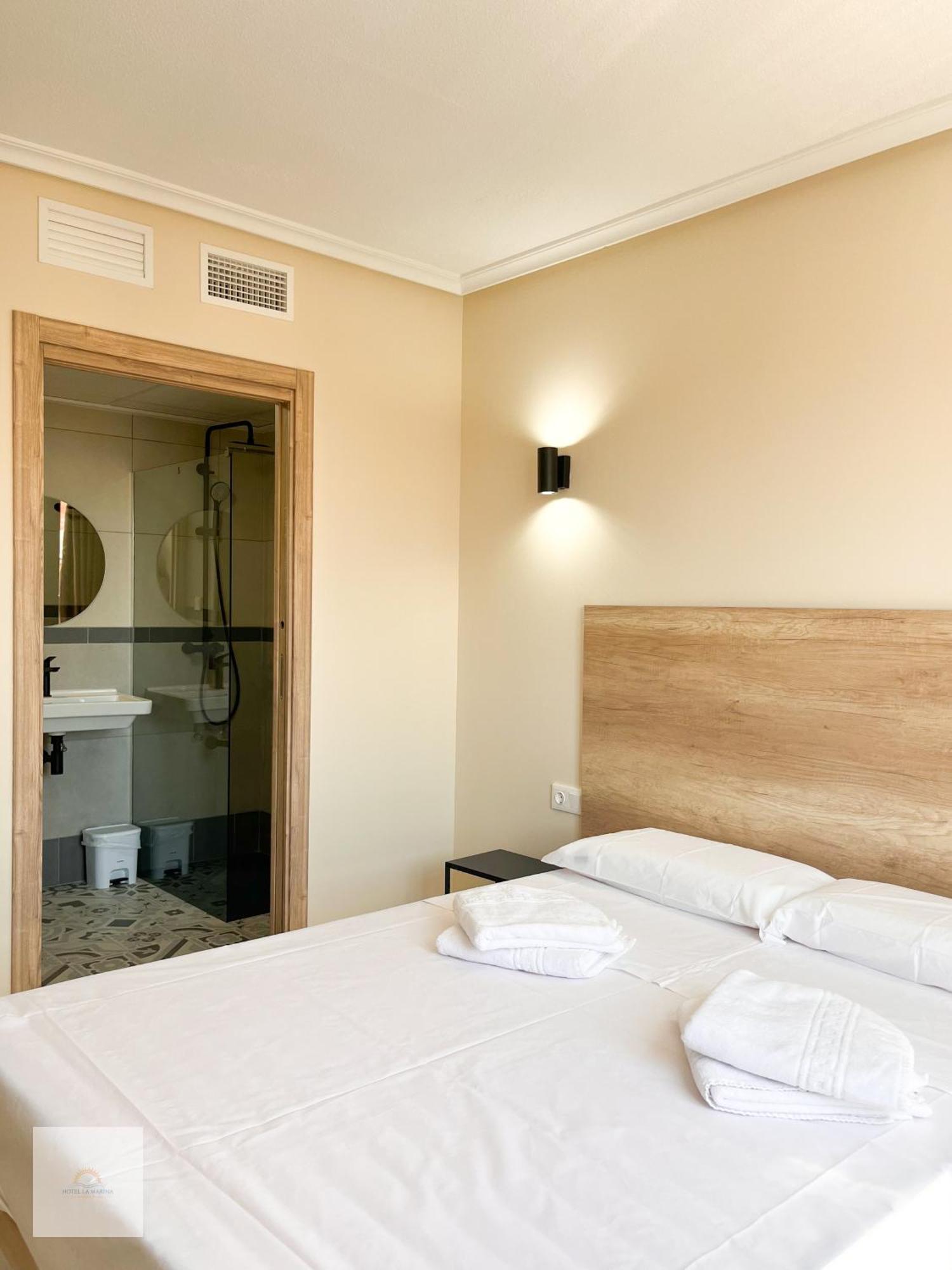 Hotel La Marina Elche La Mariña Εξωτερικό φωτογραφία