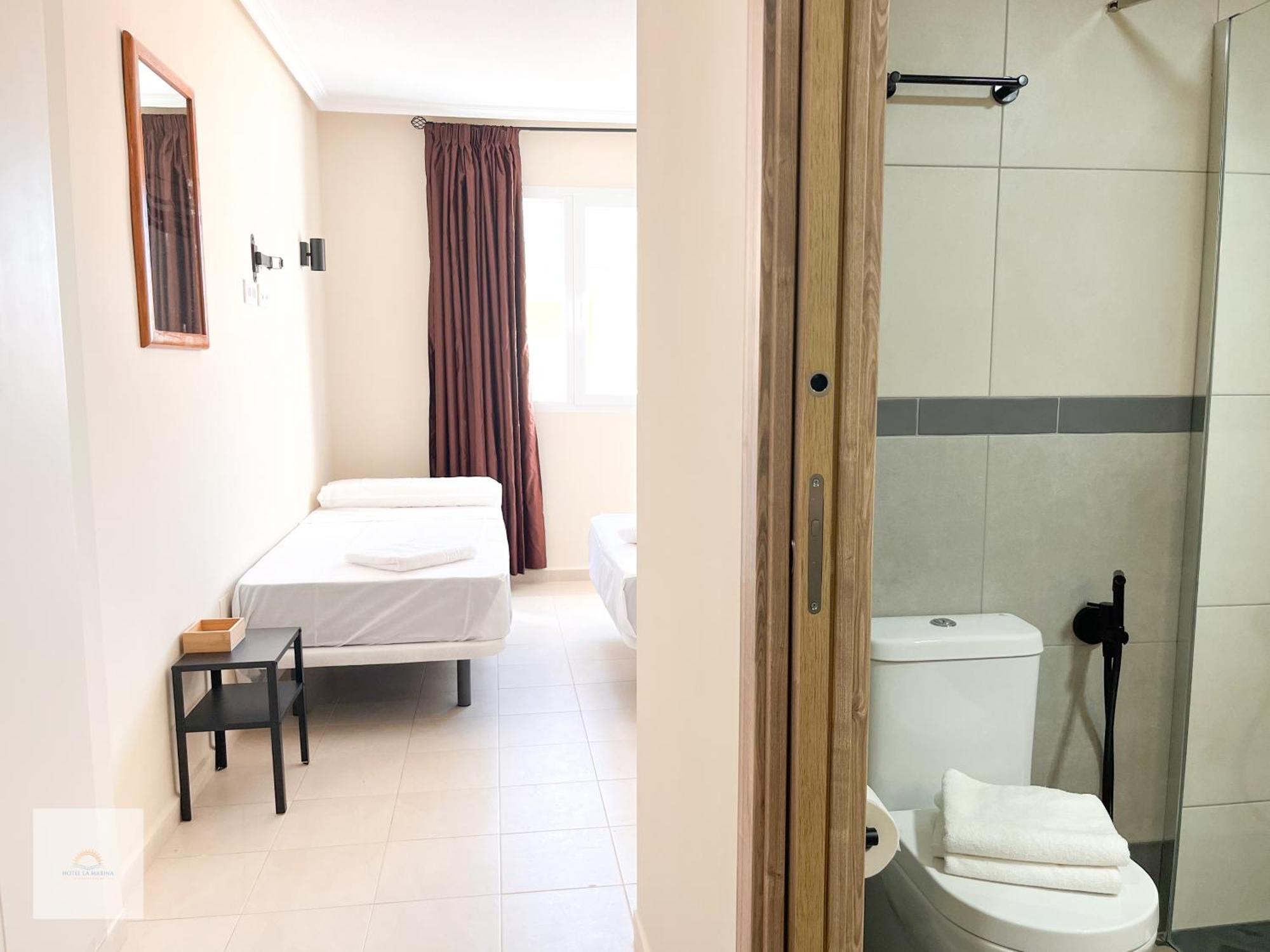 Hotel La Marina Elche La Mariña Εξωτερικό φωτογραφία