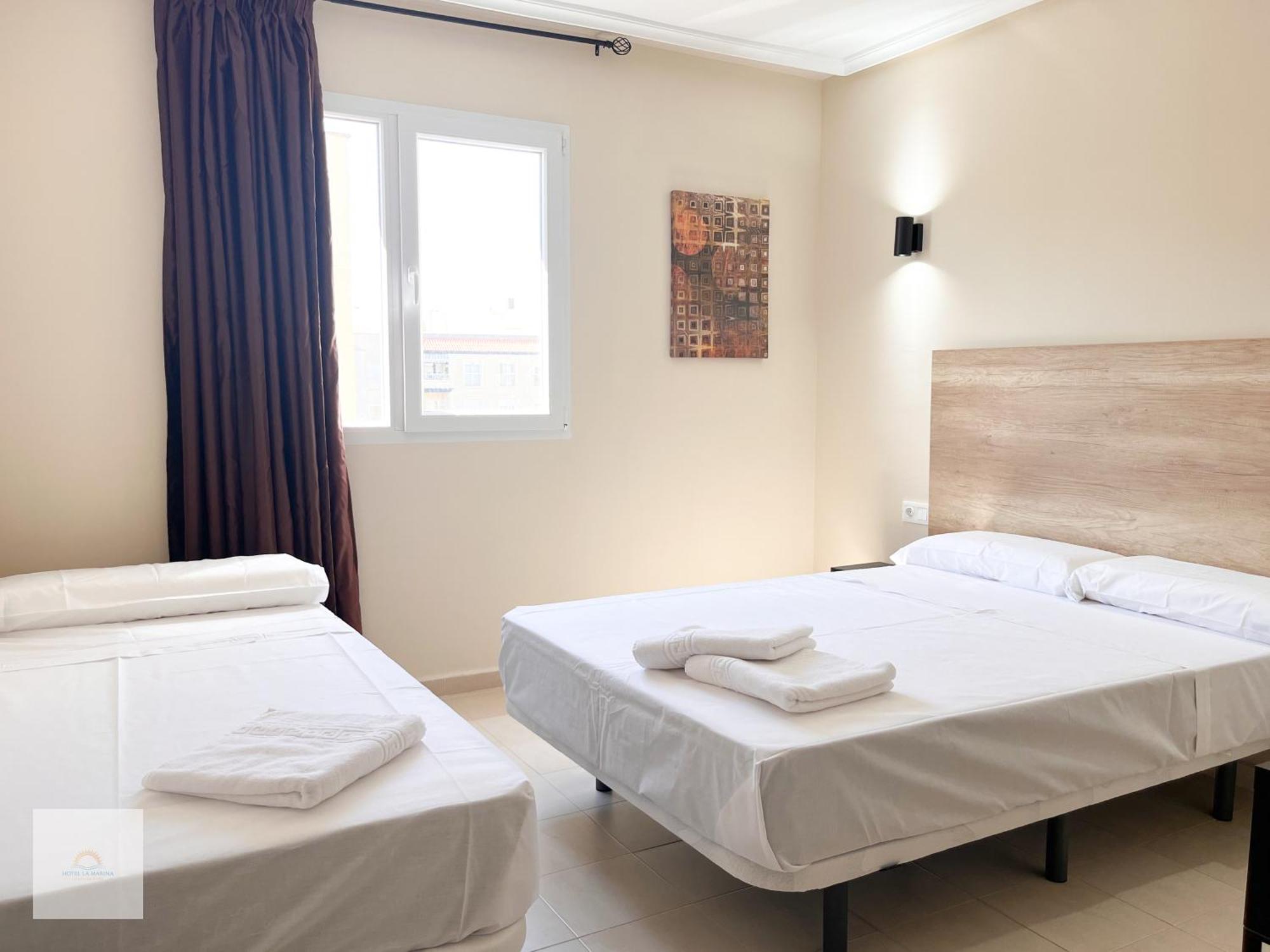 Hotel La Marina Elche La Mariña Εξωτερικό φωτογραφία
