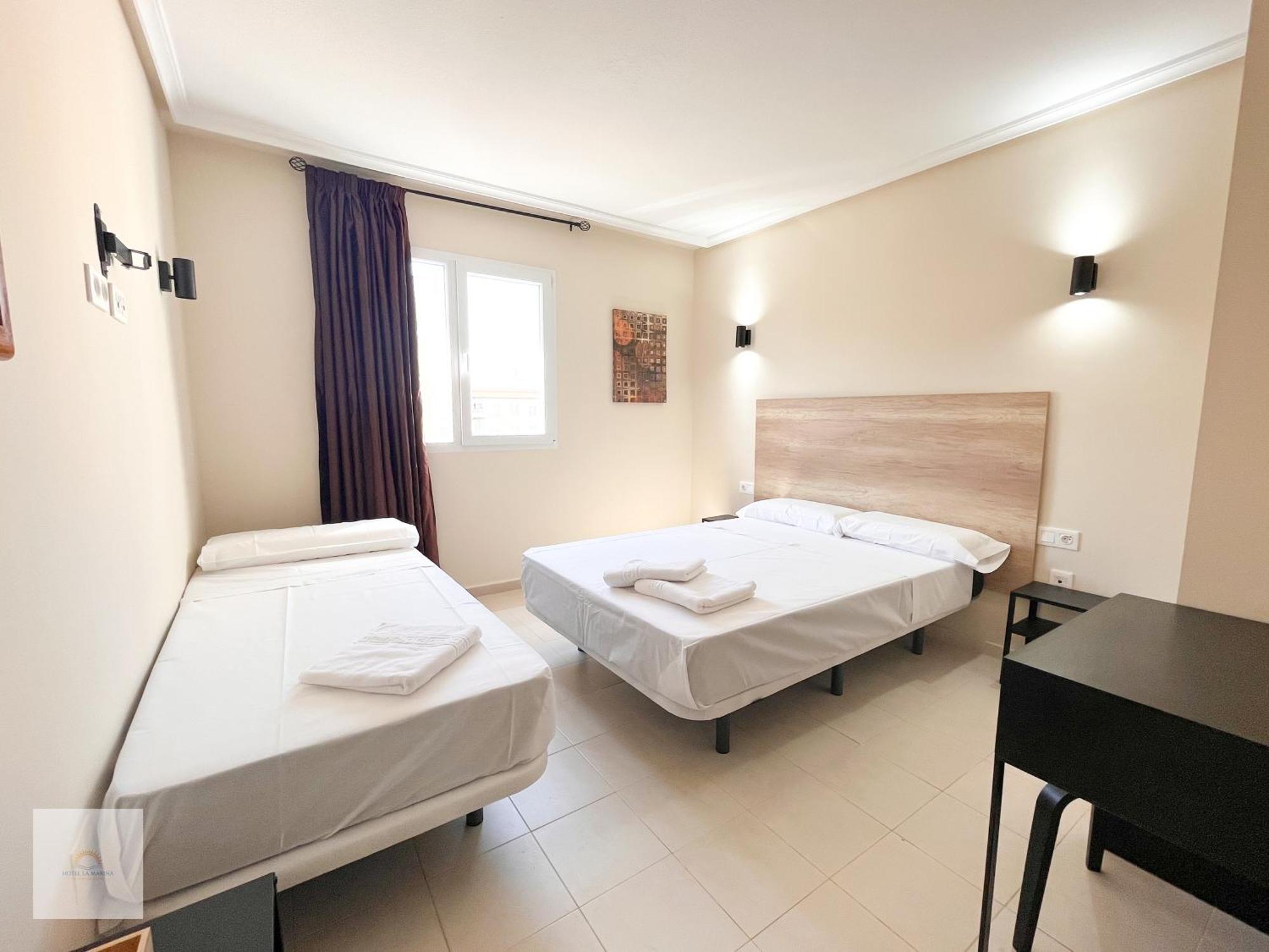Hotel La Marina Elche La Mariña Εξωτερικό φωτογραφία