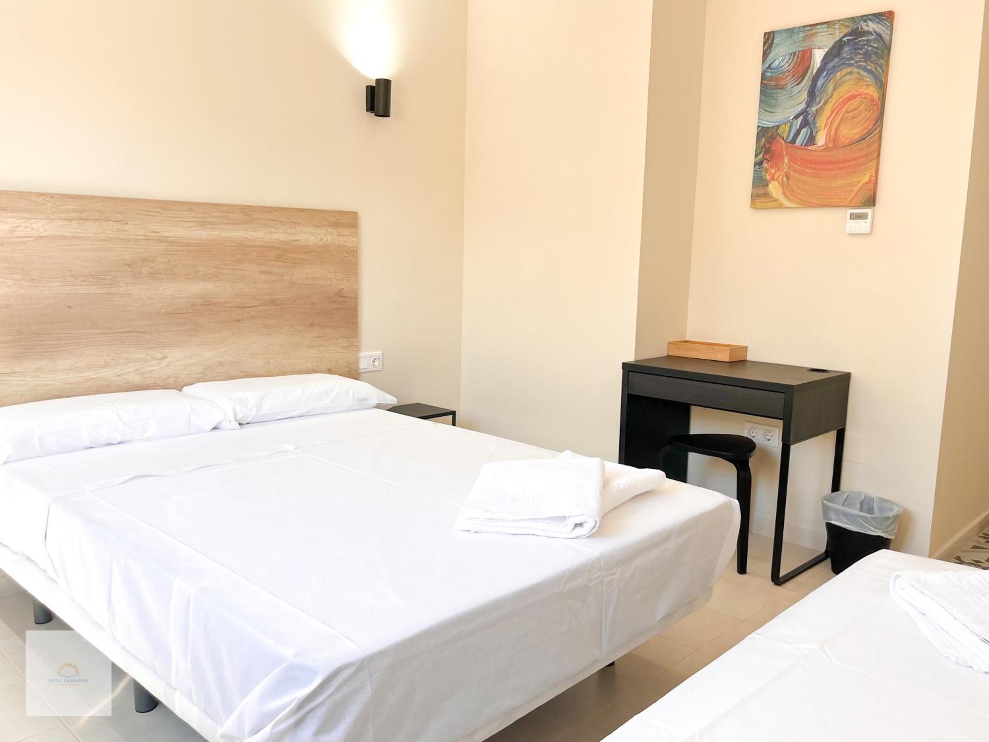 Hotel La Marina Elche La Mariña Εξωτερικό φωτογραφία