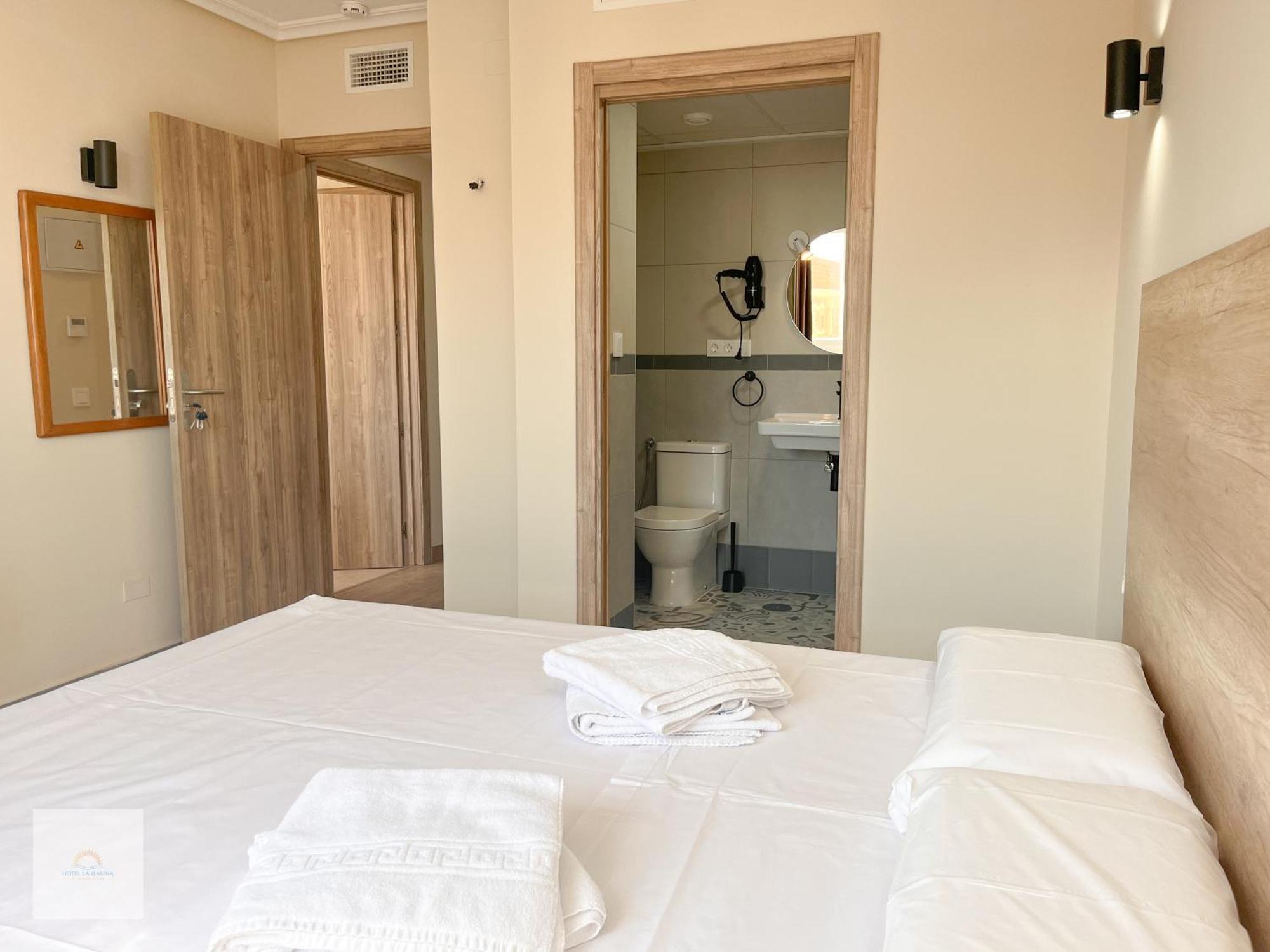 Hotel La Marina Elche La Mariña Εξωτερικό φωτογραφία
